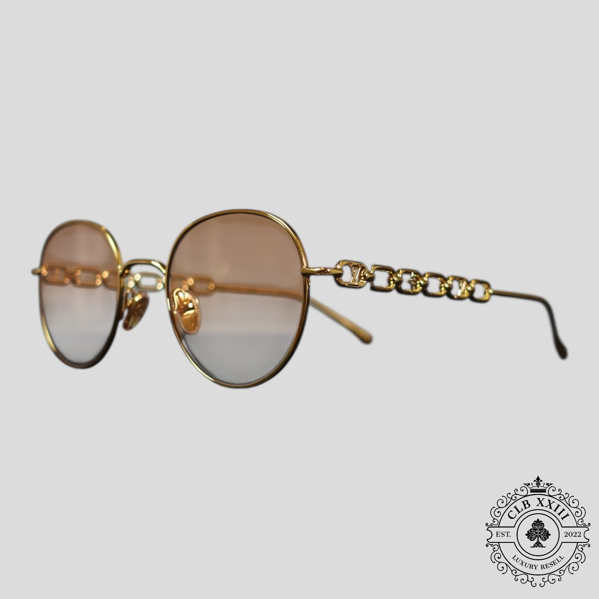 Louis Vuitton Chain Glasses in Gold