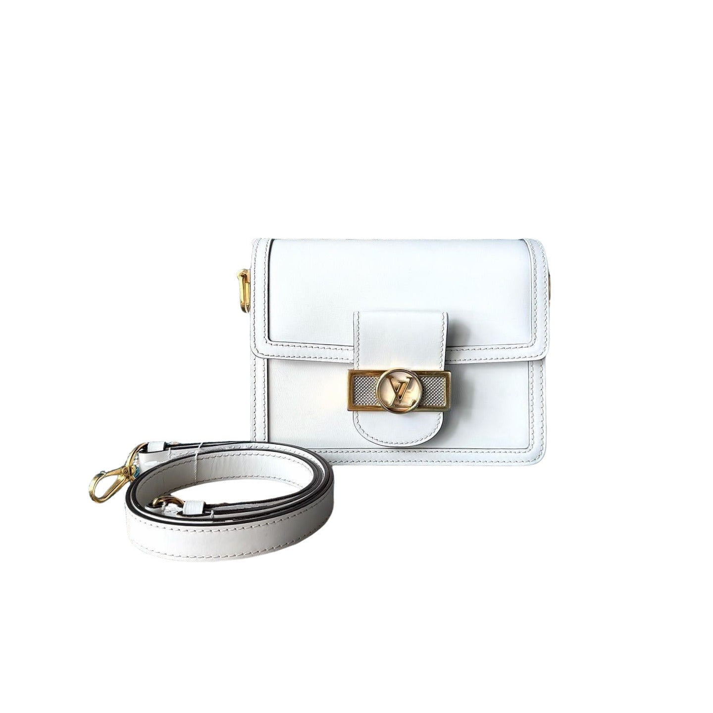 LOUIS VUITTON - Louis Vuitton Dauphine Mini White